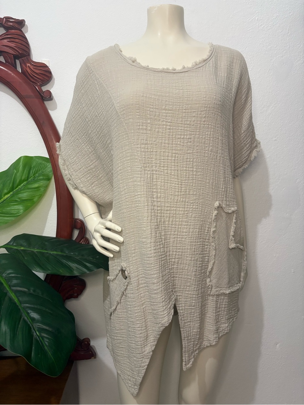 Women’s Light Beige Textured Short Sleeve Italian Made Cotton Tunic Top Coverup